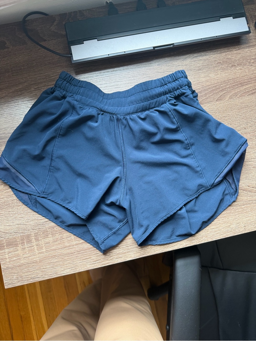 Lululemon Hotty Hot Shorts 4”